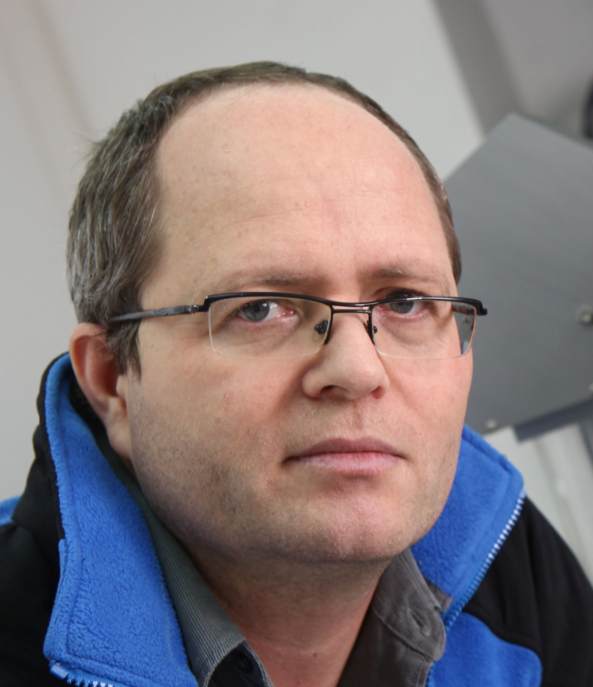 Prof. Avner Rothschild of the Faculty of Material Science and Engineering
