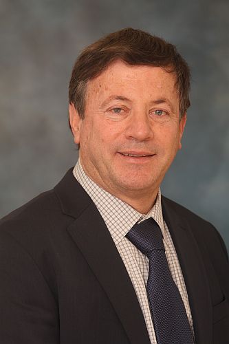 Prof. Gadi Schuster of the Faculty of Biology